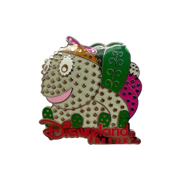 Disney Green Electrical Parade Bug Collectible Pin | Classic Style - Picture 1 of 4